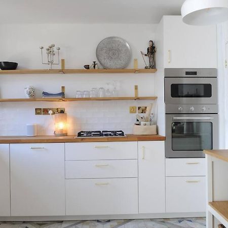 Light Filled Mid- Century 3 Bed Cottage In Dulwich London Luaran gambar