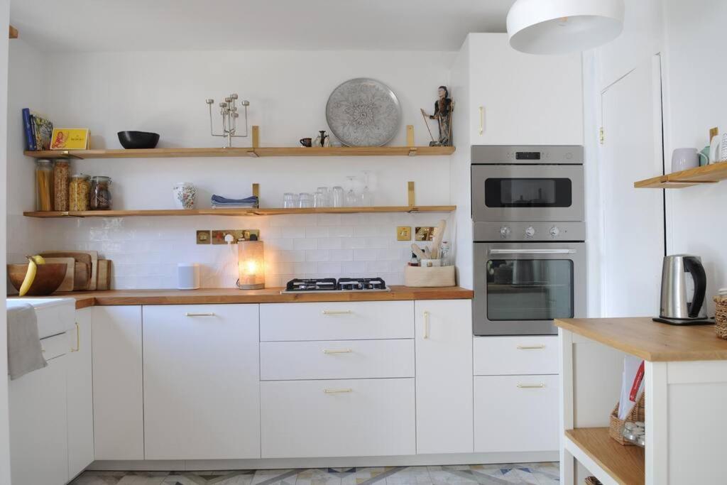 Light Filled Mid- Century 3 Bed Cottage In Dulwich London Luaran gambar